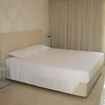 Hotel Crystal *