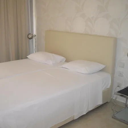 Hotel Crystal Kakopetria