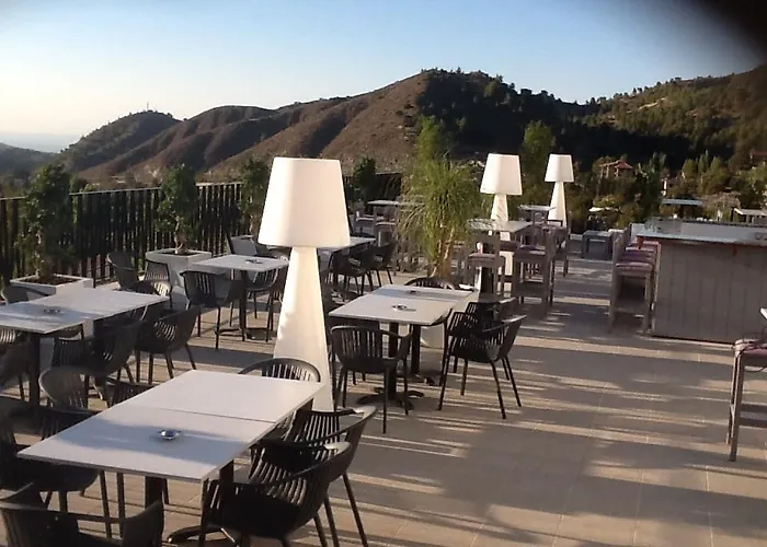 κριστάλ Κακοπετριά